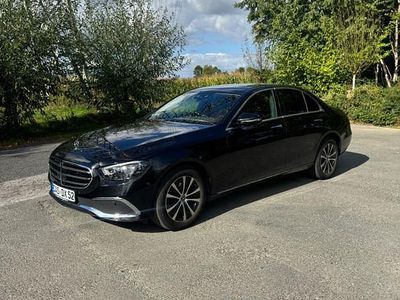 Gebraucht Mercedes E220 Exclusive 194 PS (142 kW) 2021 Schwarz Limousine