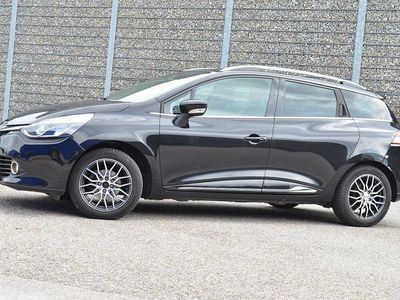 Schwarz Gebraucht 2016 Renault Clio IV Limousine | 8.480 € (Fairer Preis)