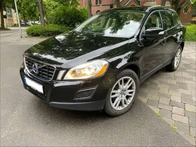 Gebraucht Volvo XC60 Kinetic 163 PS (119 kW) 2011 Schwarz SUV