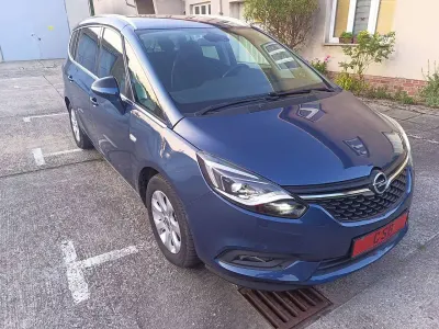Gebraucht Opel Zafira Business Innovation 140 PS (102 kW) 2017 Nacht blau met Van / Kleinbus