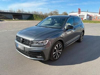 Usata VW Tiguan R-line 150 CV (110 kW) 2018 Grigio SUV