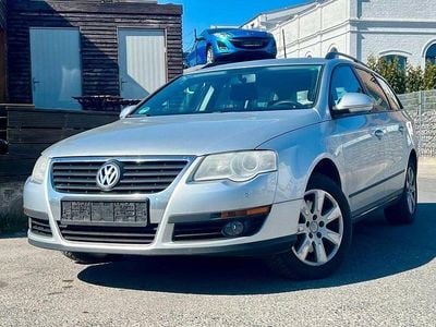 Second-hand VW Passat Trendline 140 CP (102 kW) 2011 Argintiu Break