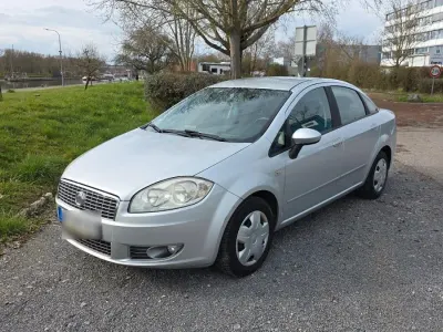 Brugt Fiat Linea Dynamic 77 HK (56 kW) 2008 Sølv Sedan