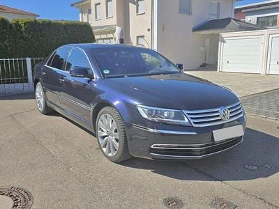 Gebraucht VW Phaeton Exclusive 245 PS (180 kW) 2015 Blau Limousine