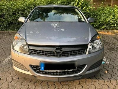 Opel Astra GTC