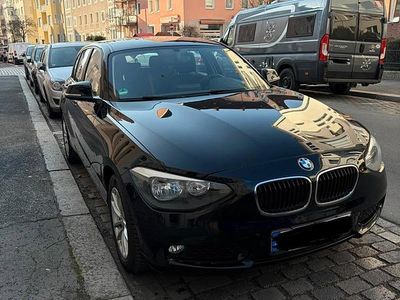 Gebraucht BMW 116 136 PS (100 kW) 2014 Schwarz Kleinwagen