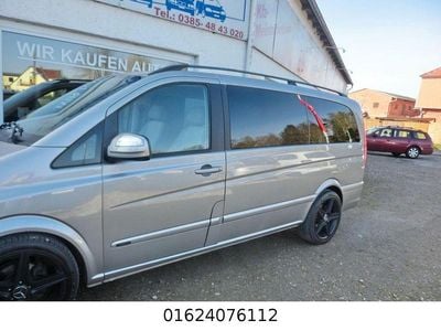 Second-hand Mercedes Viano 150 CP (110 kW) 2010 Argintiu Monovolum
