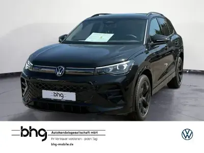 Gebraucht VW Tiguan R-line 204 PS (150 kW) 2025 Schwarz SUV
