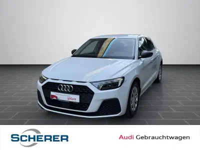 Używany Audi A1 Sportback Advanced 110 KM (80 kW) 2022 Biały Hatchback
