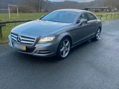 Gebraucht Mercedes CLS350 306 PS (225 kW) 2012 Grau Coupé