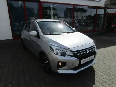 Gebraucht Mitsubishi Space Star Select+ 71 PS (52 kW) 2024 Cool silber Kleinwagen