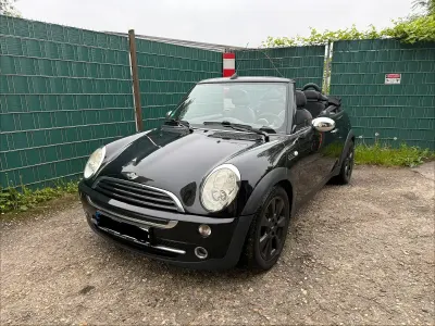 Brugt Mini Cooper Cabriolet 115 HK (84 kW) 2004 Sort Cabriolet