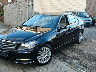Schwarz Gebraucht 2012 Mercedes C180 Limousine | 11.990 € (Fairer Preis)