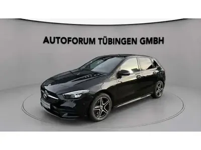 Gebraucht Mercedes B250 AMG line 160 PS (117 kW) 2021 Schwarz Kleinwagen