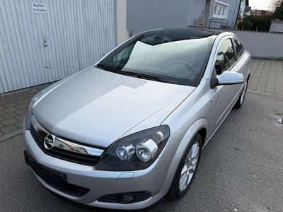 Gebraucht Opel Astra GTC Edition+ 140 PS (102 kW) 2006 Silber Coupé