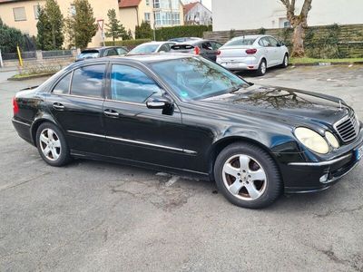 gebraucht Mercedes E240 4MATIC AVANTGARDE Avantgarde