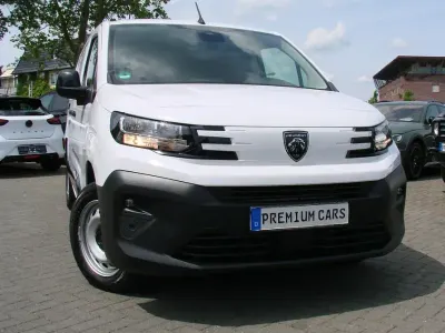 Gebraucht Peugeot Partner 131 PS (96 kW) 2024 Weiss icy Van / Kleinbus