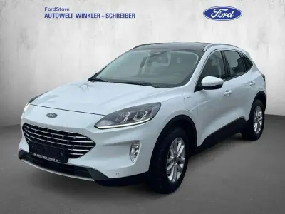 Gebraucht Ford Kuga Titanium 224 PS (164 kW) 2021 Frostweiß SUV