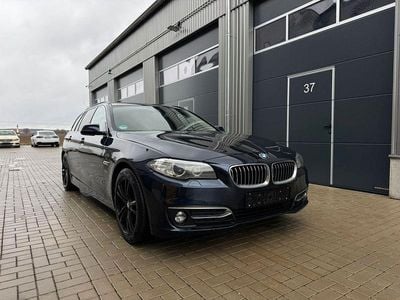 Gebraucht BMW 520 Luxury Line 190 PS (139 kW) 2016 Blau Kombi