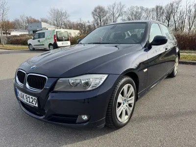 Gebraucht BMW 320 170 PS (125 kW) 2008 Blau Limousine