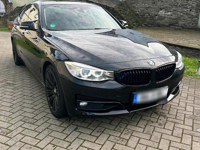 Schwarz Gebraucht 2014 BMW 325 Gran Turismo Sport Line Limousine | 12.500 € (Guter Preis)