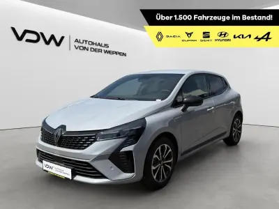 Neu Renault Clio V Techno 91 PS (66 kW) 2026 Grau Limousine