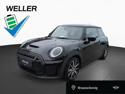 Gebraucht Mini Cooper SE Premium 135 kW (184 PS) 2022 Midnight black ii (schwarz) Kleinwagen