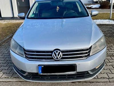 Gebraucht VW Passat Trendline 140 PS (102 kW) 2012 Silber Kombi