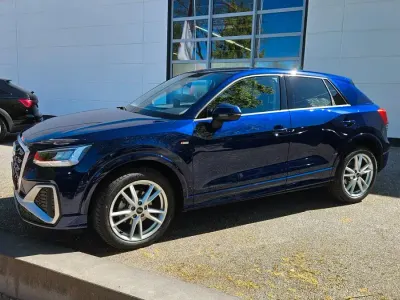 Gebraucht Audi Q2 S-Line 150 PS (110 kW) 2025 Blau SUV