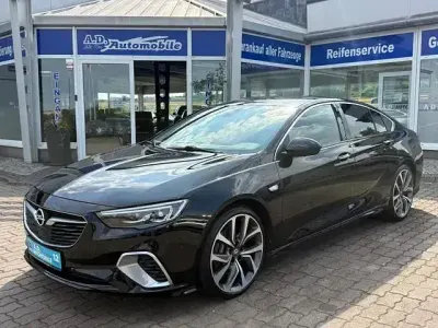 Gebraucht Opel Insignia Sport 209 PS (153 kW) 2018 Schwarz Limousine