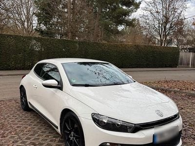 Weiß Gebraucht 2010 VW Scirocco Coupé | 5.400 € (Fairer Preis)