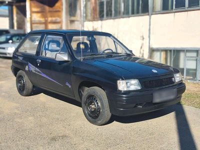 Usata Opel Corsa 45 CV (33 kW) 1992 Nero Utilitaria