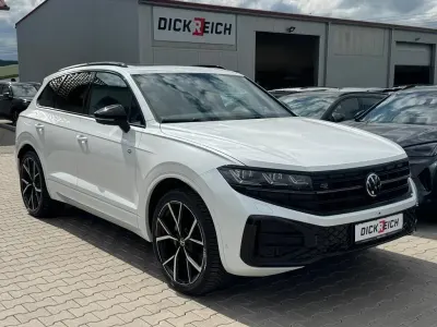Gebraucht VW Touareg R-line 286 PS (210 kW) 2025 Weiß SUV