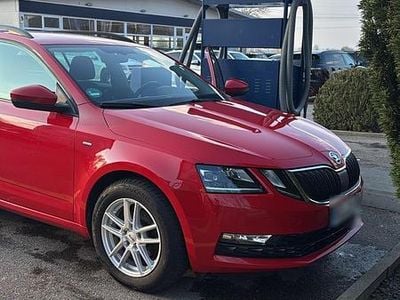 Gebraucht Skoda Octavia 116 PS (85 kW) 2018 Rot Kombi