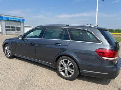 Mercedes E220