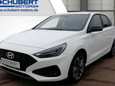 Weiß Gebraucht 2025 Hyundai i30 Advantage Limousine | 26.990 € (Fairer Preis)
