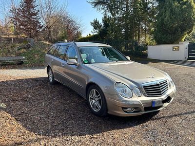 Gebraucht Mercedes E320 Avantgarde 224 PS (164 kW) 2008 Silber Kombi