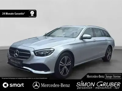 Gebraucht Mercedes E220 Avantgarde 200 PS (147 kW) 2022 Silber Limousine