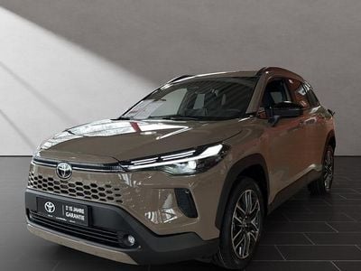 Neu Toyota Corolla Cross Team 180 PS (132 kW) 2026 Beige SUV