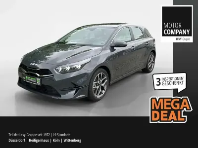 Gebraucht Kia Ceed Spirit 140 PS (102 kW) 2025 Metallic Kleinwagen