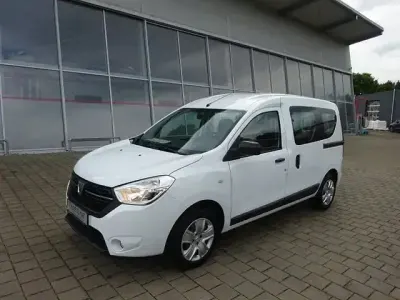 Gebraucht Dacia Dokker Comfort 116 PS (85 kW) 2017 Weiß Van / Kleinbus