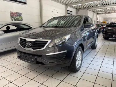 Gebraucht Kia Sportage Attract 163 PS (119 kW) 2010 Grau SUV