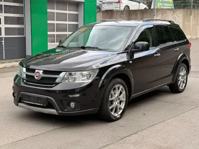 Gebraucht Fiat Freemont 170 PS (125 kW) 2013 Schwarz SUV