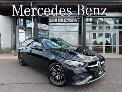 Gebraucht Mercedes C200 163 PS (119 kW) 2023 Schwarz/baltic black Kombi