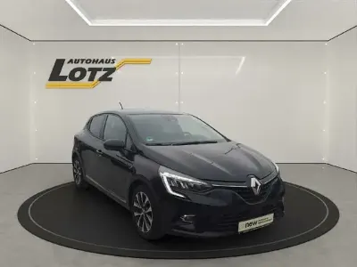 Gebraucht Renault Clio 101 PS (74 kW) 2022 Schwarz Kleinwagen