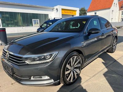 Gebraucht VW Passat Highline 239 PS (175 kW) 2017 Grau Limousine