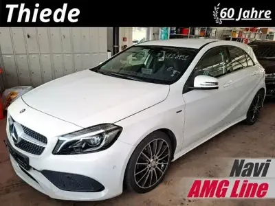 Gebraucht Mercedes A180 AMG line 122 PS (89 kW) 2017 Weiß Limousine