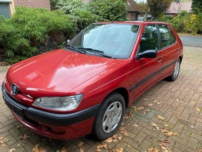 Peugeot 306