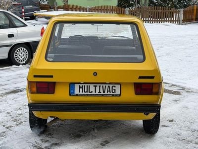 Gelb Gebraucht 1977 VW Golf I Kleinwagen | 7.500 €