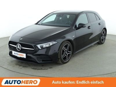 Gebraucht Mercedes A180 AMG line 136 PS (100 kW) 2020 Schwarz Limousine